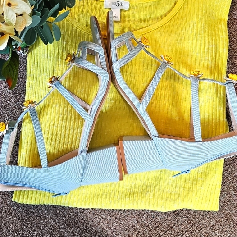 Block Heels - Picture 5 of 16